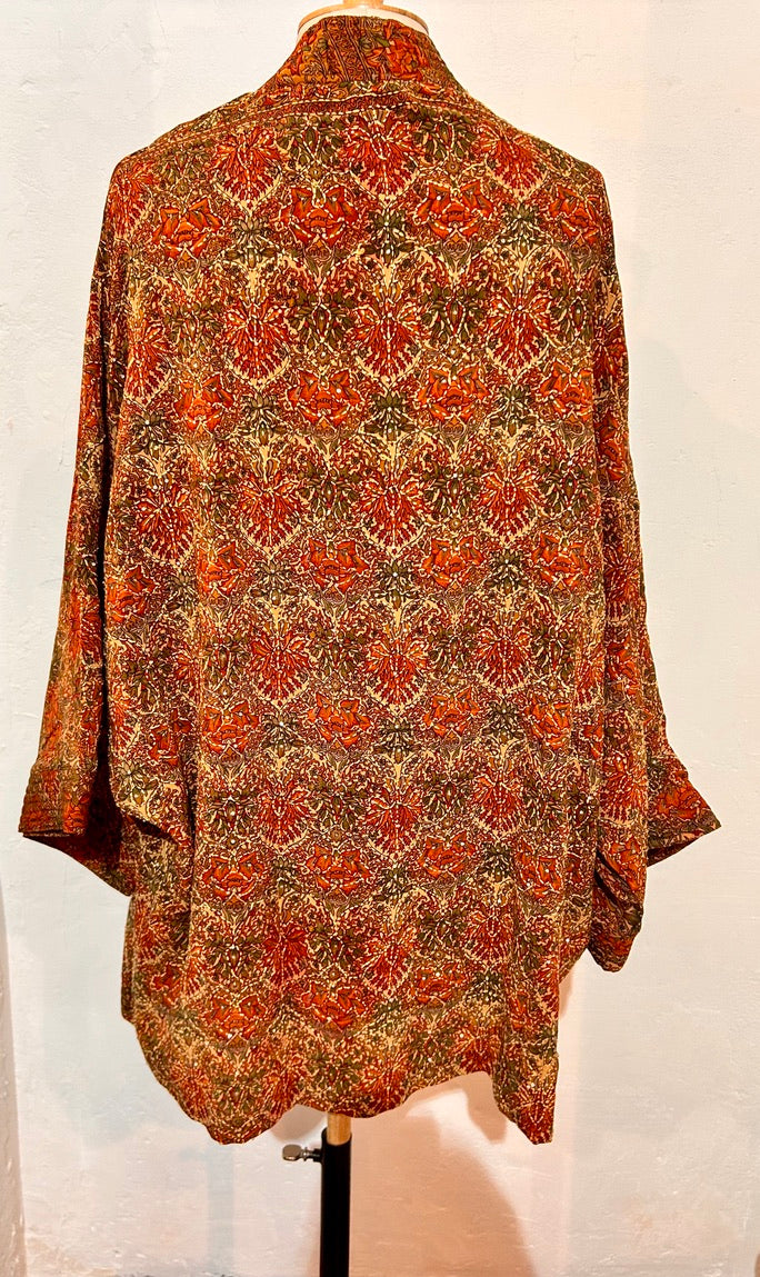 BINDI, KIMONO MI-LONG EN SOIE