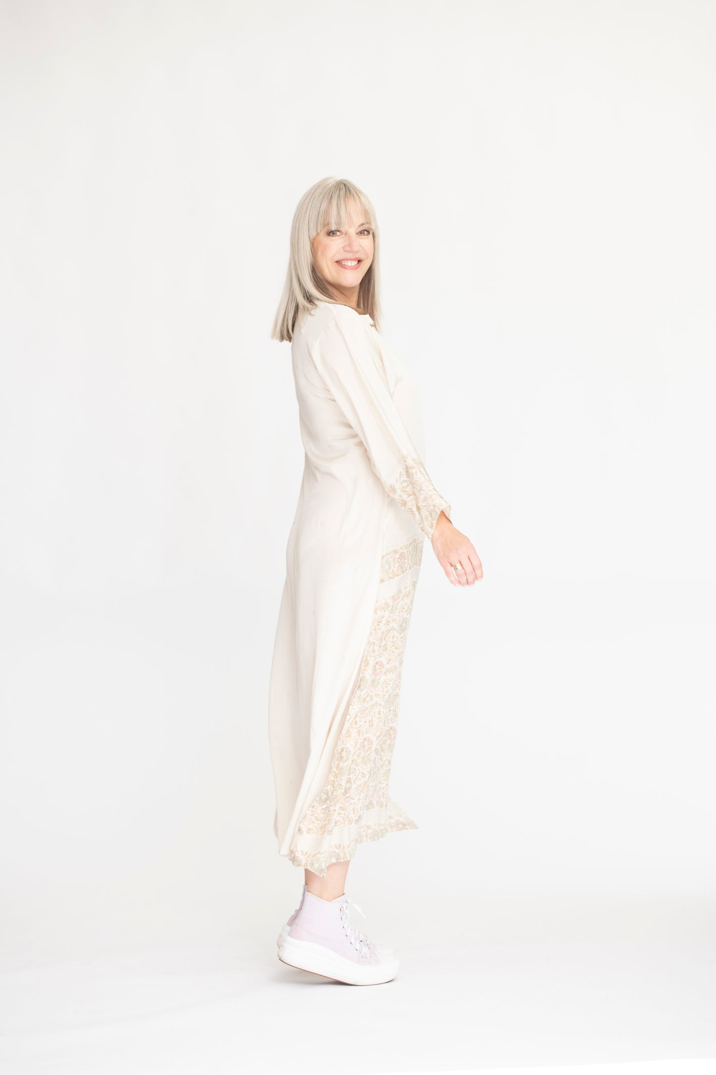 AVADHI Robe kurta en soie imprimée Taille S/M