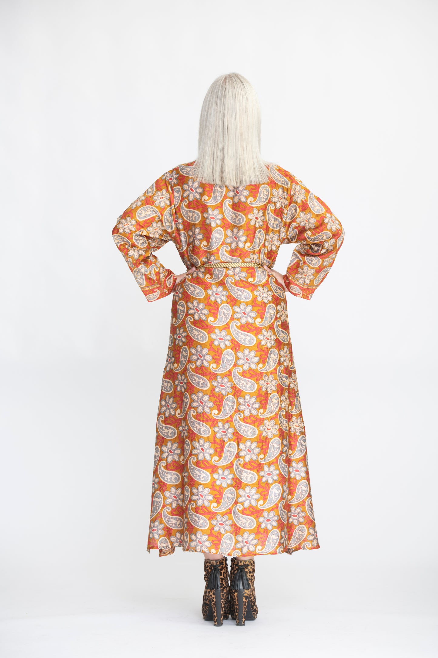 AVADHI Robe kurta en soie imprimée Taille M/L