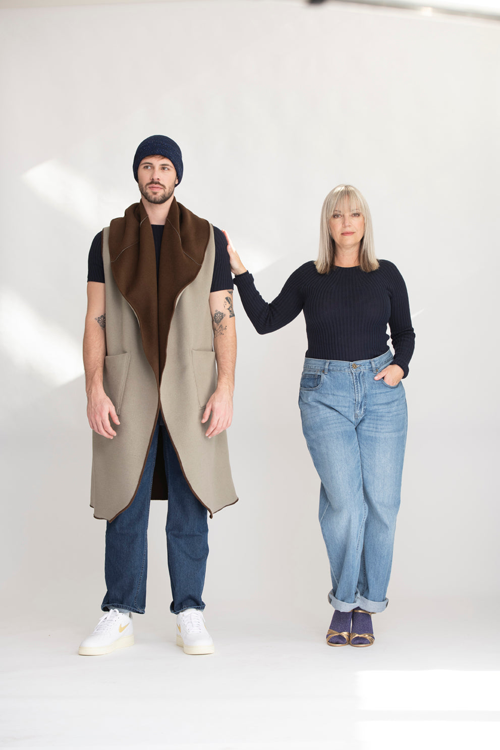 MODELE AMOR AMOR Manteau sans manches réversible lainage double face uni marron/gris