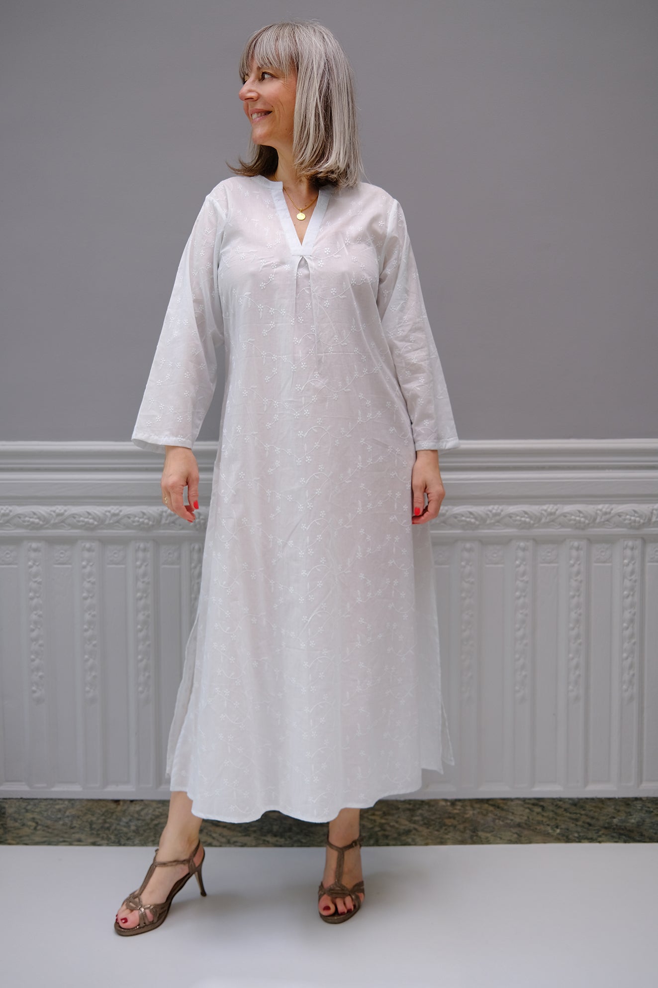 ROBE KURTA BRODERIE ANGLAISE LAIT D'AMANDE