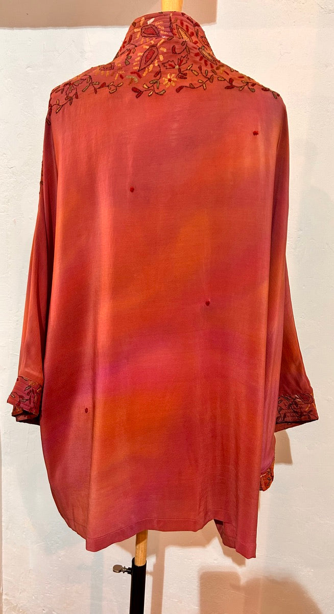 BINDI, KIMONO MI-LONG EN SOIE
