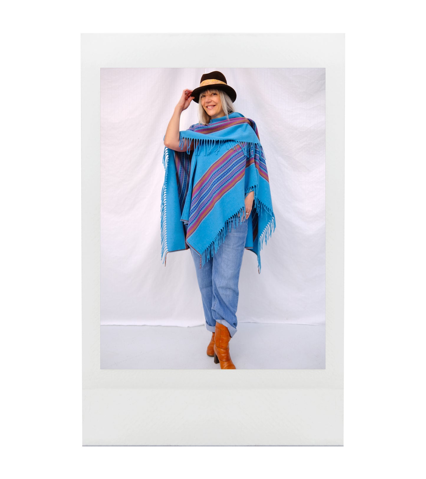 CARLOS Poncho frangé en lainage