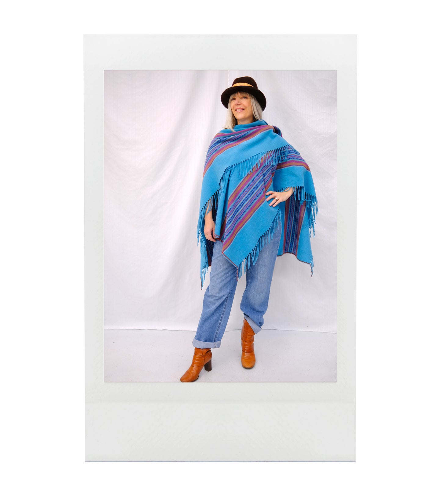 CARLOS Poncho frangé en lainage