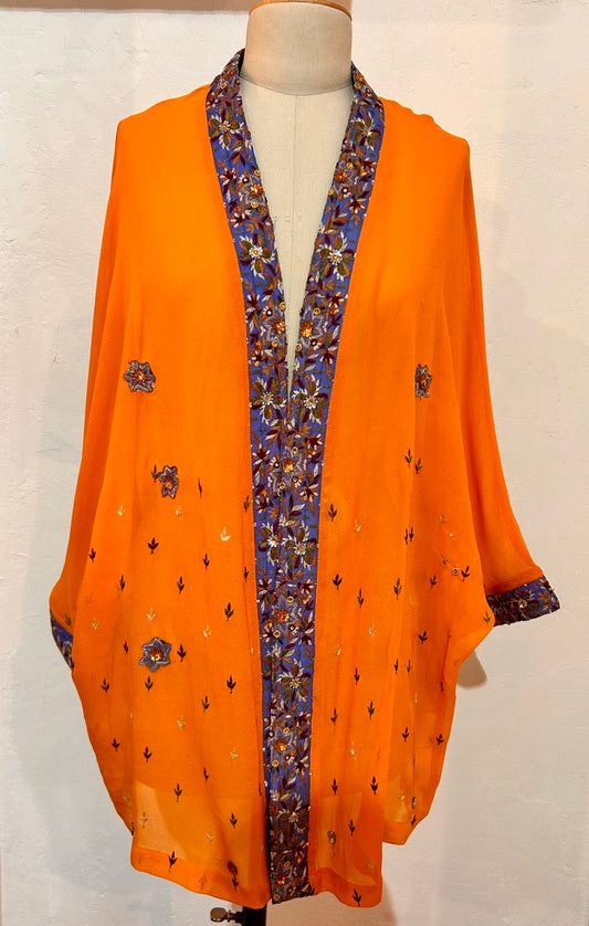 BINDI, KIMONO MI-LONG EN SOIE