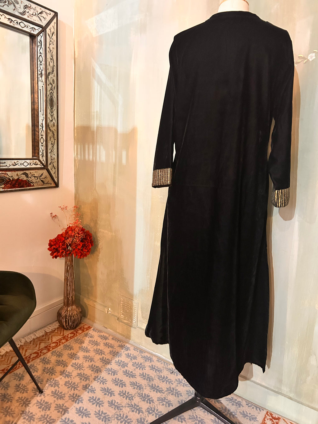 Robe longue en velours noir & lurex