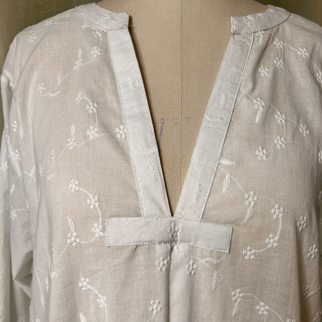 YUME Robe longue kurta en broderie anglaise